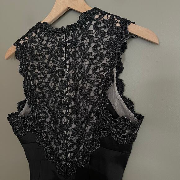 NWT Xscape Lace Taffeta Mermaid Gown Black Size 8‎ Maxi Dress Metallic Elegant - Picture 13 of 16
